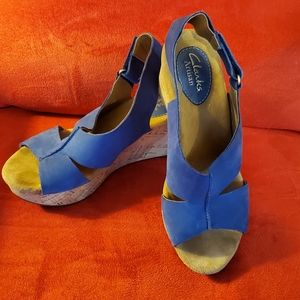 Beautiful BLUE! GREAT 4 Summertime & anytime w/Jeans.Clark's Artisan Wedge